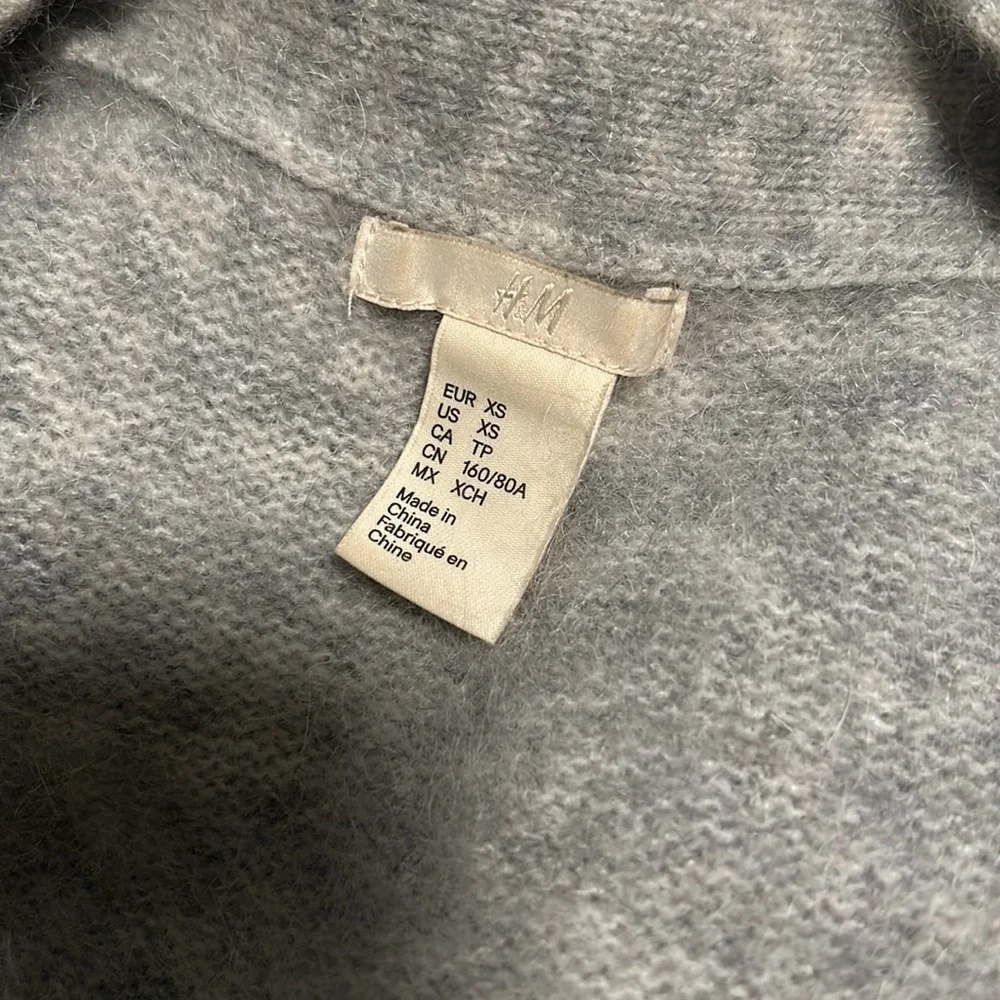H&M wool cardigan - Picture 2 of 2